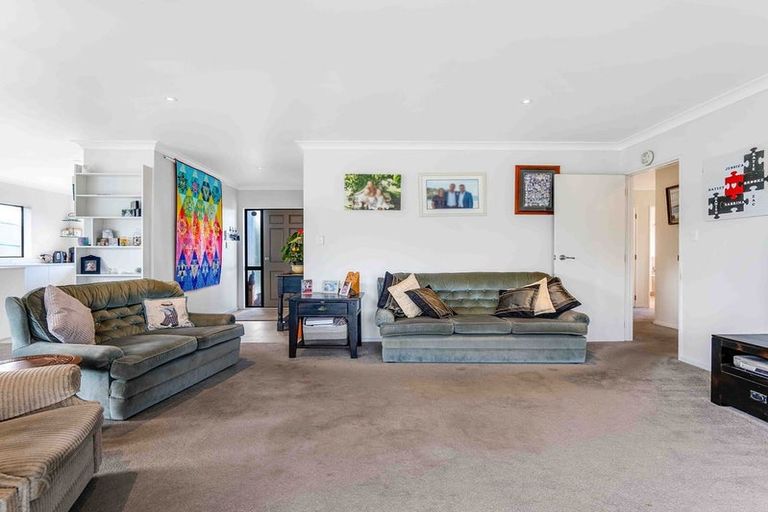 Photo of property in 45 Merlot Heights, Huapai, Kumeu, 0810