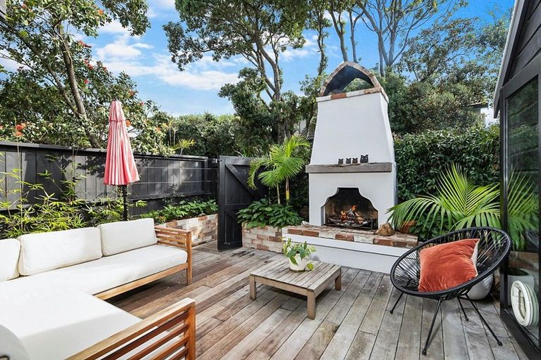 Photo of property in 223a Valley Road, Mount Maunganui, 3116