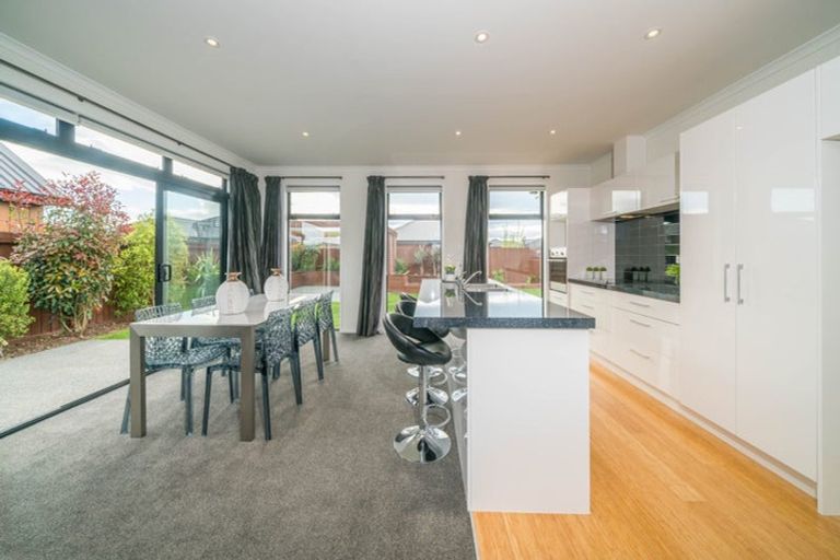 Photo of property in 21 Meyer Crescent, Halswell, Christchurch, 8025