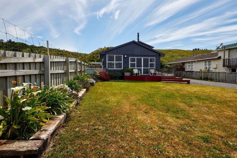 Photo of property in 13 South Bay Parade, South Bay, Kaikoura, 7300