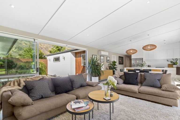 Photo of property in 26 Quill Street, Lake Hayes, Queenstown, 9304