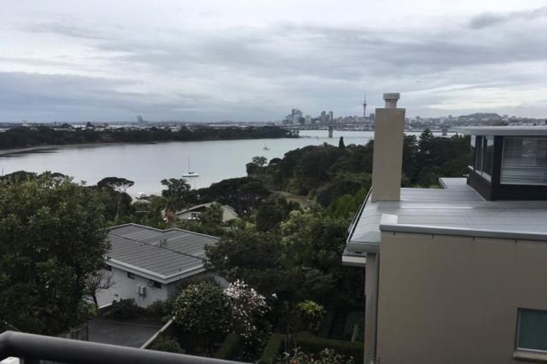 Photo of property in 5 Peregrine Place, Birkenhead, Auckland, 0626
