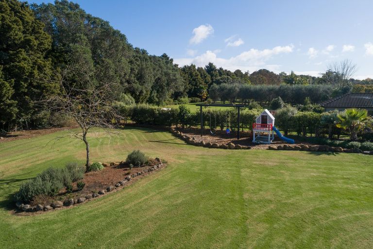 Photo of property in 32 Blue Marlin Drive, Kerikeri, 0230