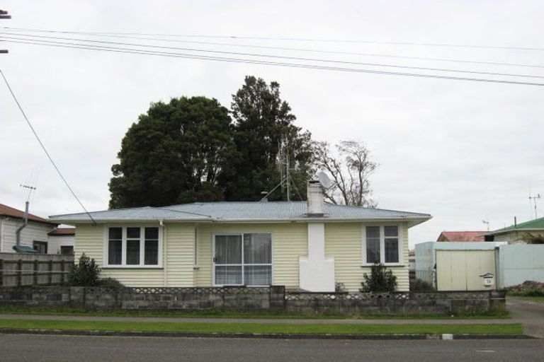 Photo of property in 16 Roosevelt Street, Levin, 5510