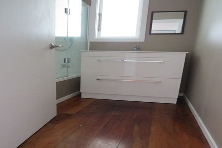 Photo of property in 22 Ngaio Street, Otaki Beach, Otaki, 5512