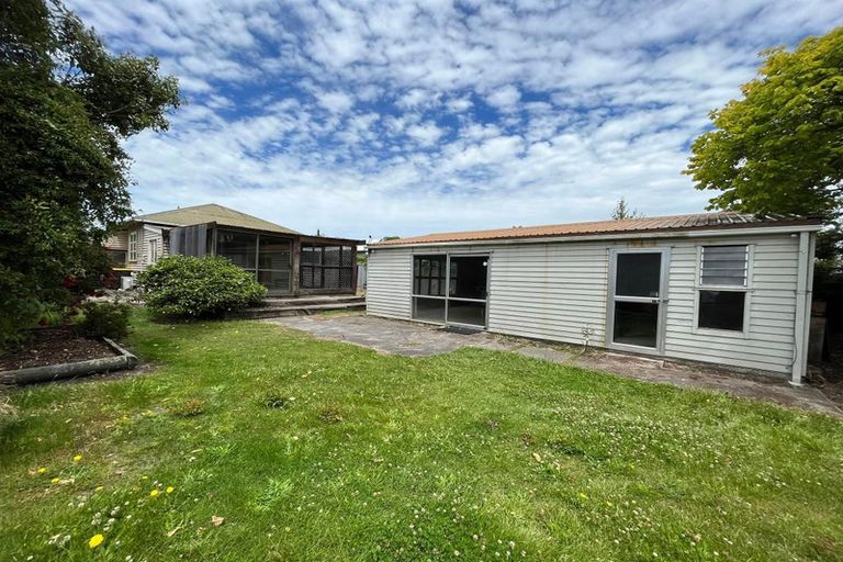 Photo of property in 124 Lonsdale Street, New Brighton, Christchurch, 8083