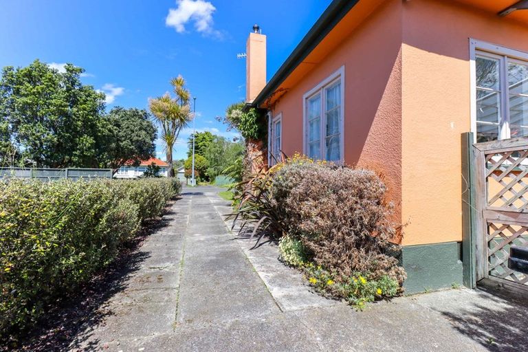 Photo of property in 102 Manawatu Street, Hokowhitu, Palmerston North, 4410