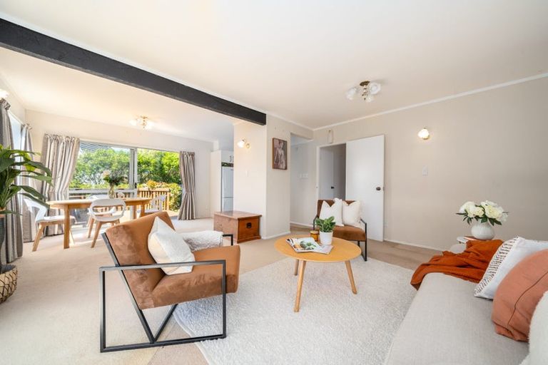 Photo of property in 5 Anaheim Place, Churton Park, Wellington, 6037