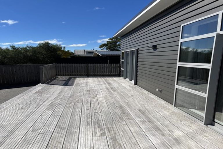 Photo of property in 15a Esther Street, Martinborough, 5711