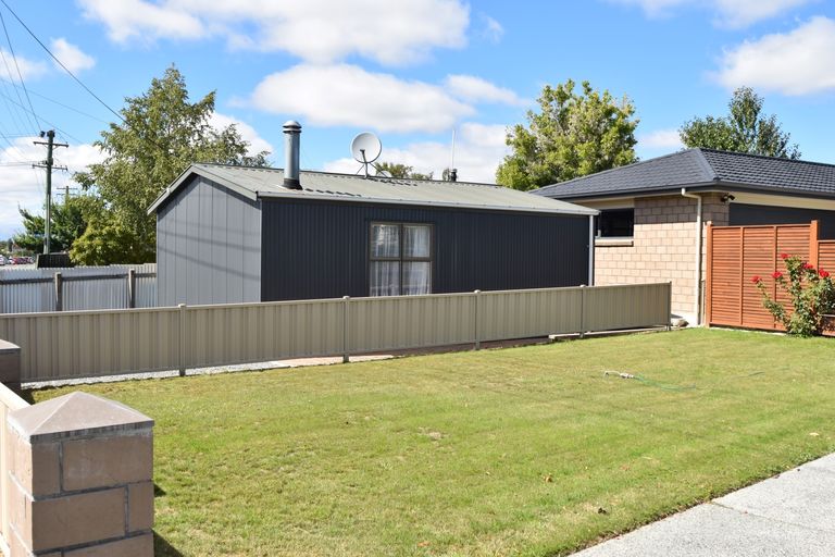 Photo of property in 33 Tasman Road, Twizel, 7901