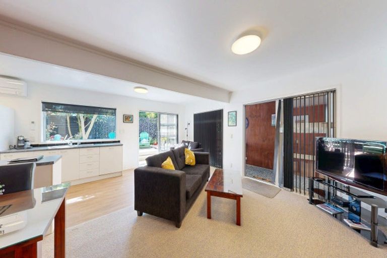 Photo of property in 118 Brook Place, Whangamata, 3620