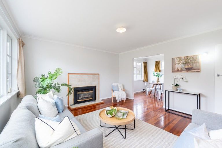 Photo of property in 33 John Street, Trentham, Upper Hutt, 5018