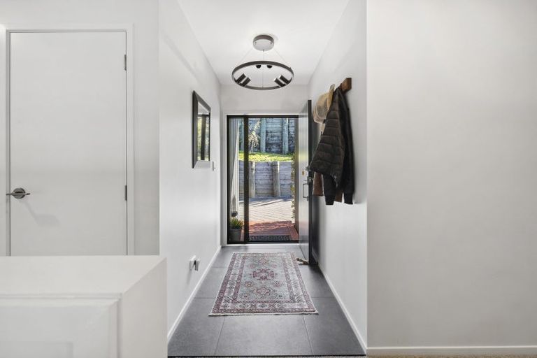 Photo of property in 33a Homestead Place, Welcome Bay, Tauranga, 3112