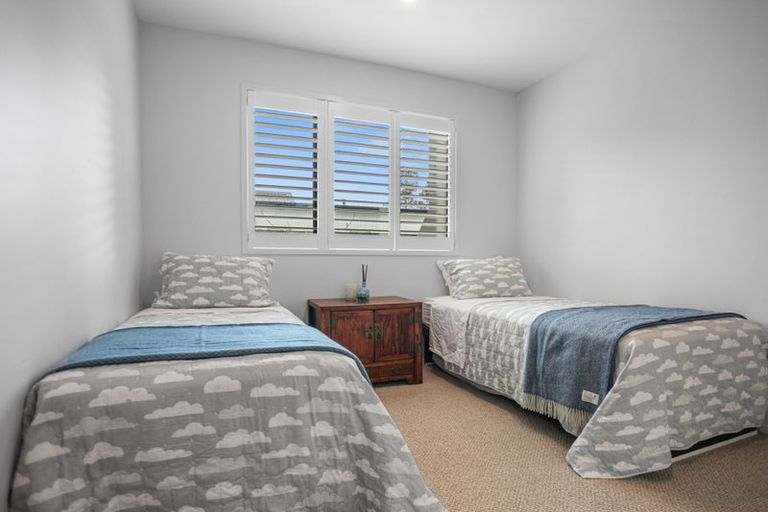 Photo of property in 15 Lynette Place, Pauanui, 3579