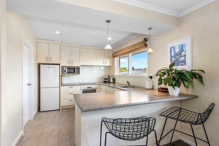 Photo of property in 1/7 Apollo Place, Papanui, Christchurch, 8052