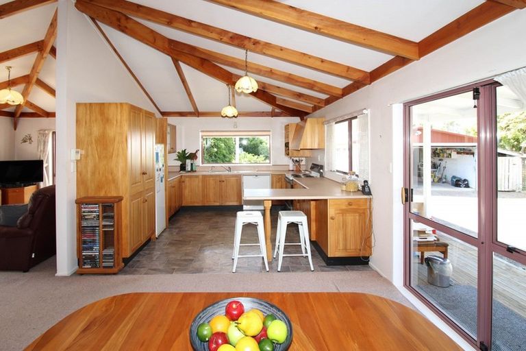 Photo of property in 30 Charles Street, Carterton, 5713