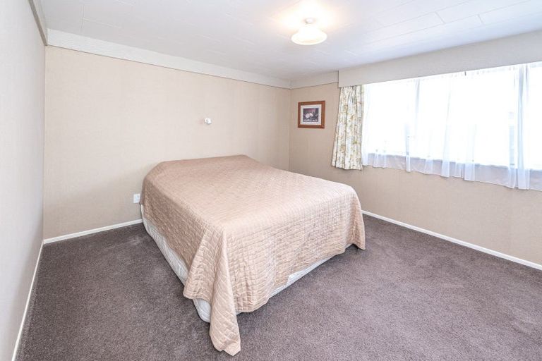 Photo of property in 53 Hinau Street, Castlecliff, Whanganui, 4501