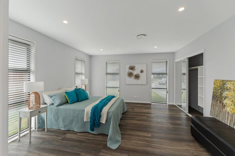 Photo of property in 19 Whitburn Avenue, Halswell, Christchurch, 8025