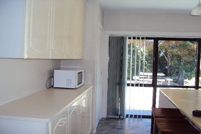 Photo of property in 32 Flower Street, Bryndwr, Christchurch, 8053