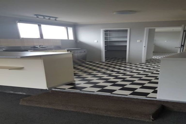 Photo of property in 18a Woodstock Place, Russley, Christchurch, 8042