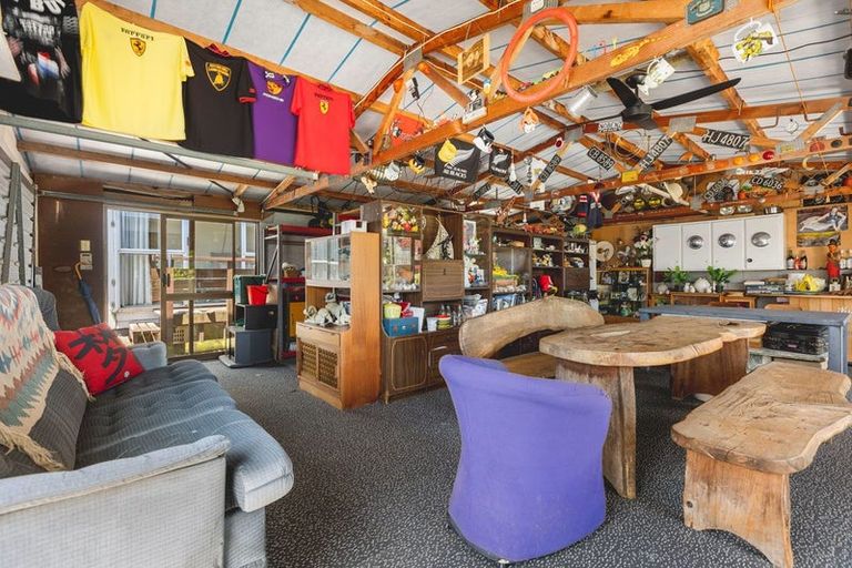 Photo of property in 9 Roy Terrace, Moturoa, New Plymouth, 4310