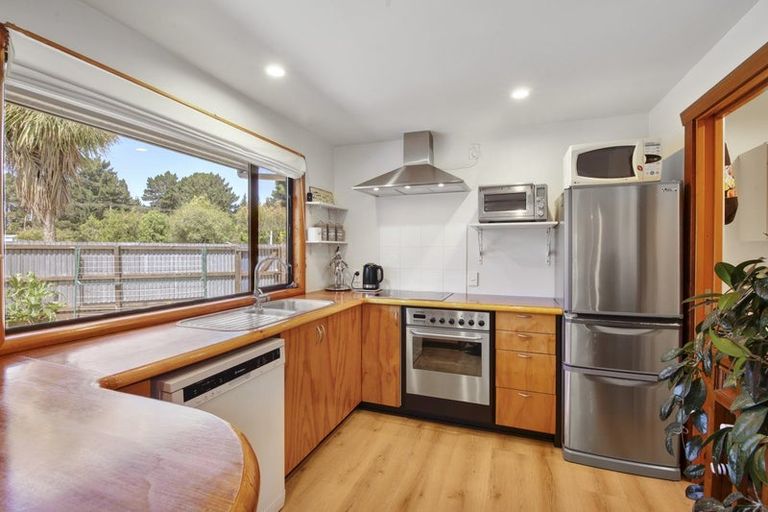 Photo of property in 5 Penfold Square, Leithfield, 7481