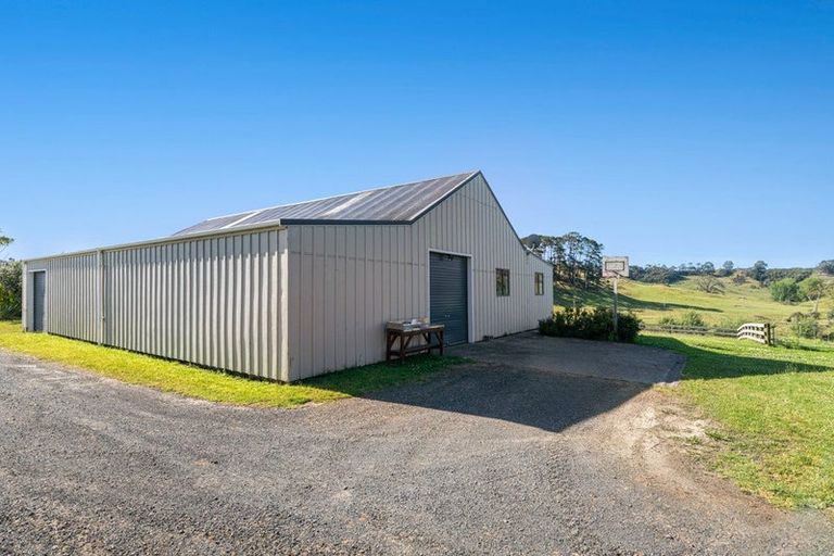 Photo of property in 211 Stoney Creek Road, Kaukapakapa, 0873