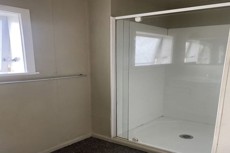 Photo of property in 121 Peel Street, Westport, 7825