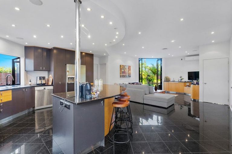 Photo of property in 157 Beach Road, Castor Bay, Auckland, 0620