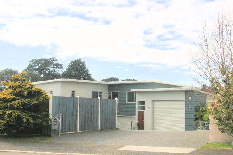 Photo of property in 14 Ascot Place, Mount Maunganui, 3116