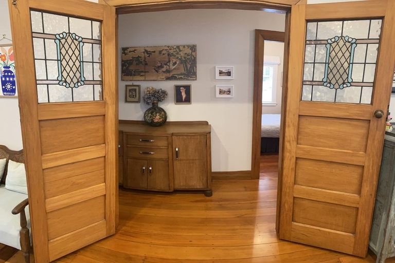 Photo of property in 7 York Street, Moera, Lower Hutt, 5010