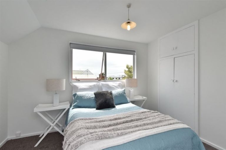 Photo of property in 2/17 Geraldine Street, Edgeware, Christchurch, 8013