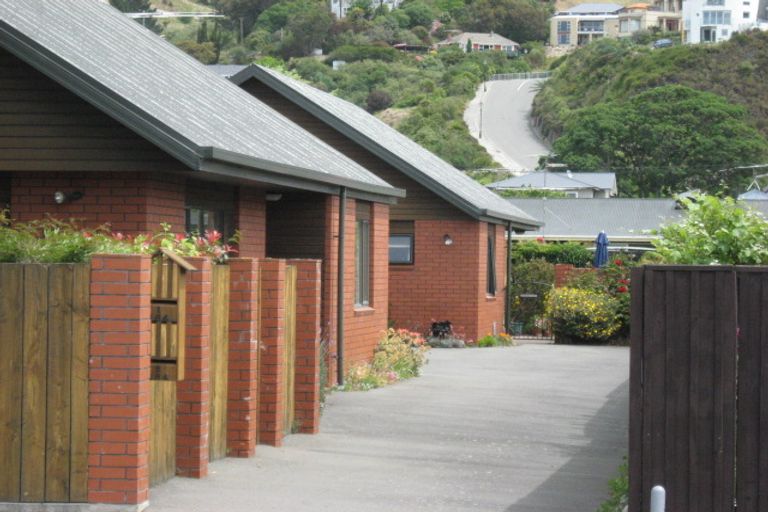 Photo of property in 1/164 Main Road, Redcliffs, Christchurch, 8081