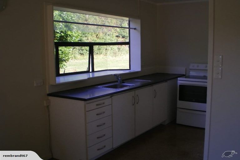 Photo of property in 67 Old Railway Road, Kumeu, 0892
