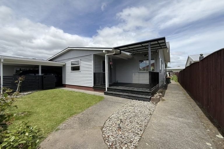 Photo of property in 30 Lincoln Avenue, Epuni, Lower Hutt, 5011