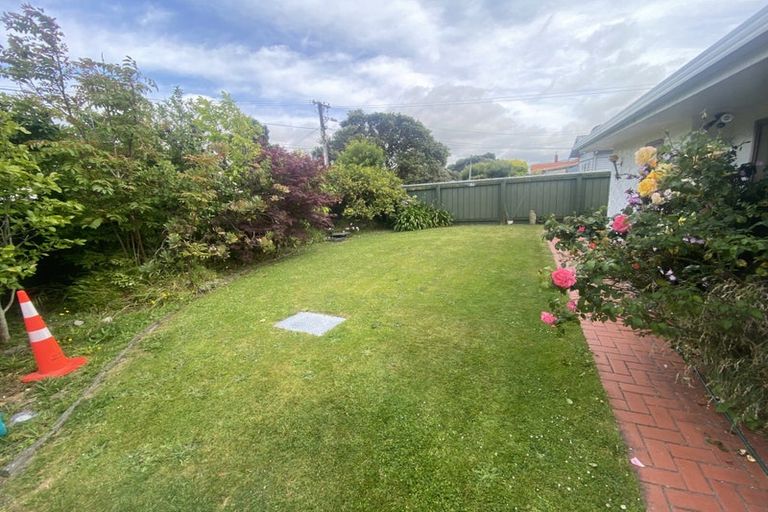 Photo of property in 29 Vincent Street, Waterloo, Lower Hutt, 5011