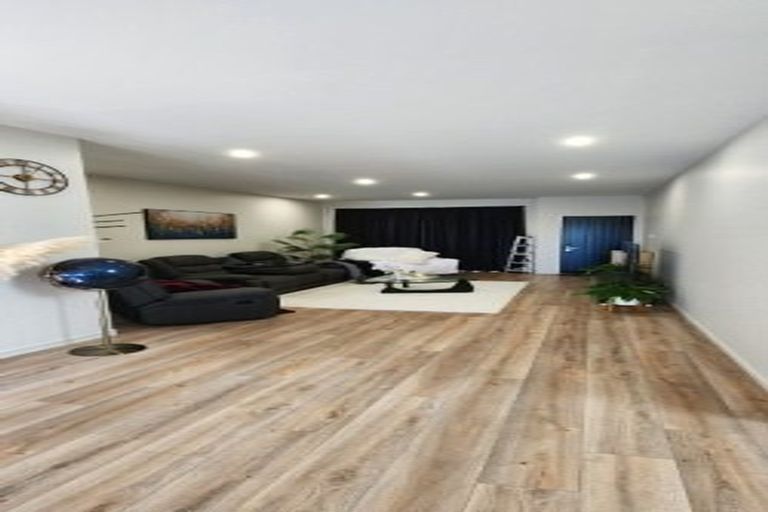 Photo of property in 46 Kea Road, Silverdale, 0932