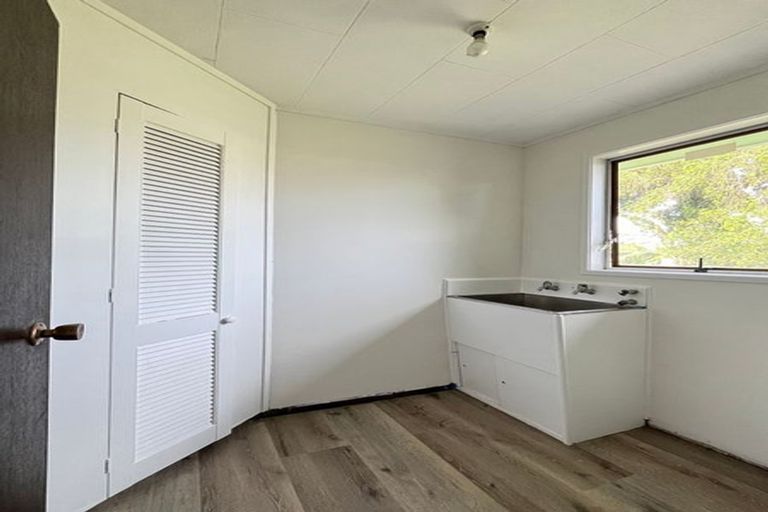 Photo of property in 13 Ulay Place, Clover Park, Auckland, 2019