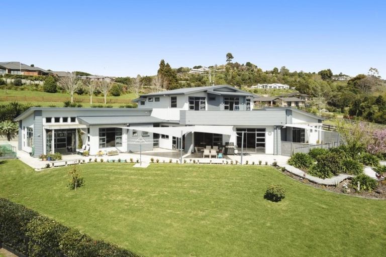 Photo of property in 15 Riverstone Drive, Welcome Bay, Tauranga, 3112