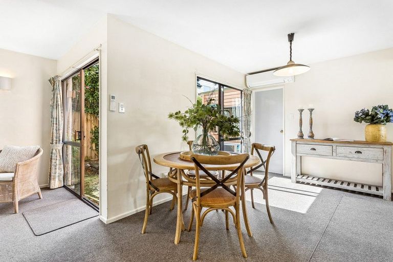 Photo of property in 2/46 Brockworth Place, Riccarton, Christchurch, 8011