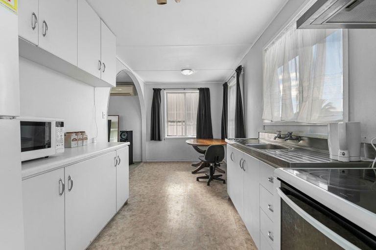 Photo of property in 16 Taharangi Street, Koutu, Rotorua, 3010