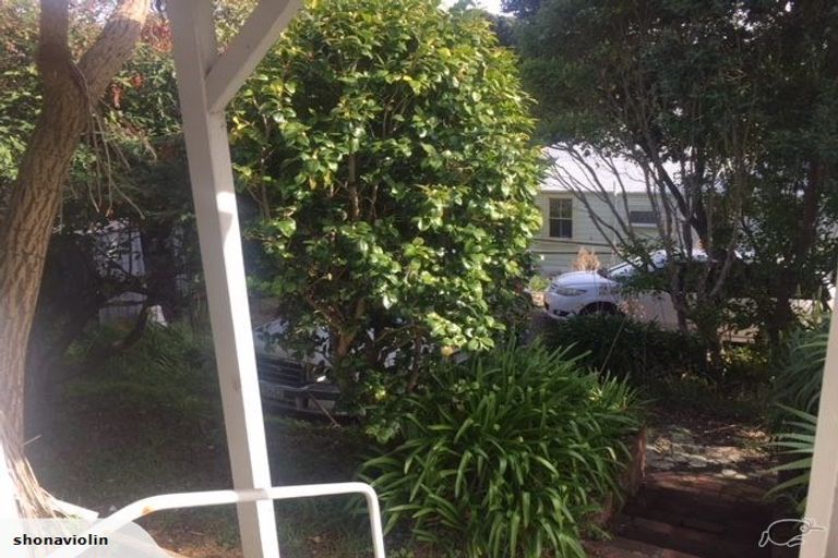 Photo of property in 11 Ames Street, Paekakariki, 5034