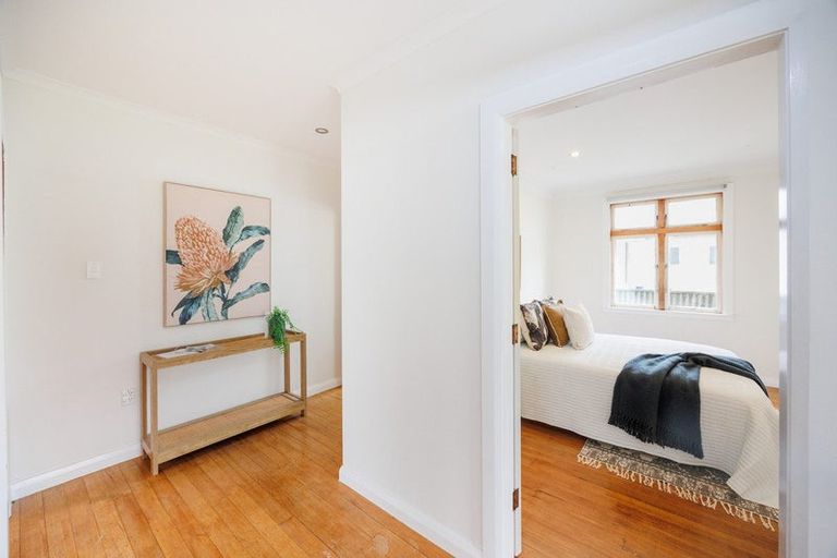 Photo of property in 7 Hobson Place, Takaro, Palmerston North, 4412