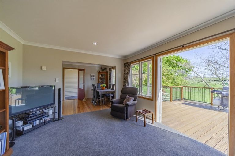 Photo of property in 744 Taihape Road, Pukehamoamoa, Hastings, 4179