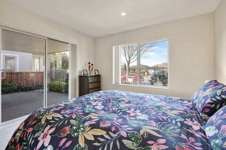 Photo of property in 84 Pegasus Boulevard, Pegasus, 7612