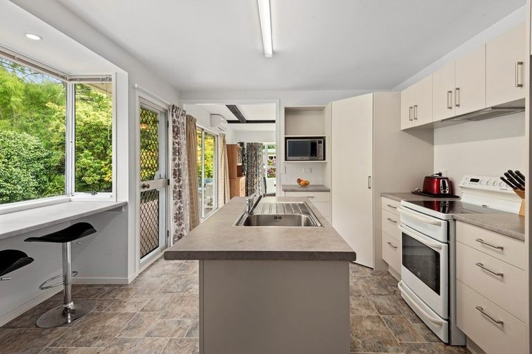 Photo of property in 14 Elgin Place, Te Kamo, Whangarei, 0112