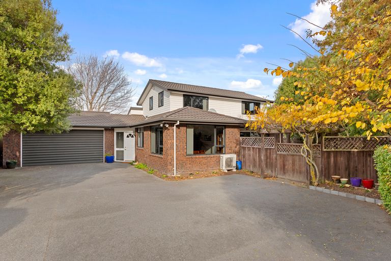 Photo of property in 19 Empress Place, Halswell, Christchurch, 8025