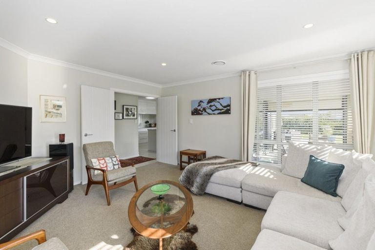 Photo of property in 18 Gladys Place, Levin, 5510