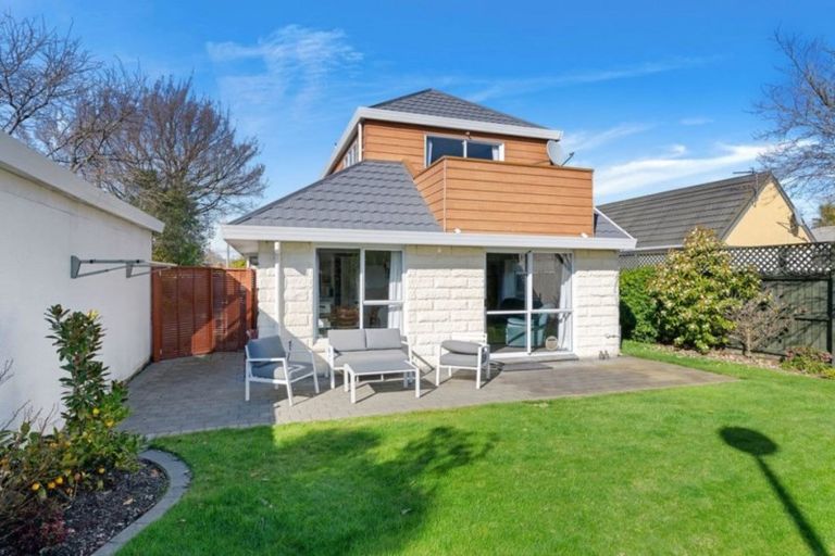 Photo of property in 15b Radnor Street, St Albans, Christchurch, 8014