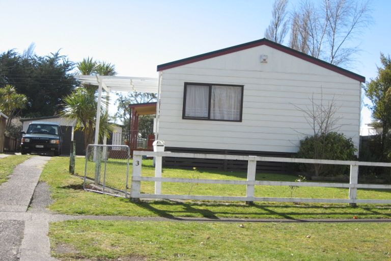 Photo of property in 3 Rea Grove, Turangi, 3334